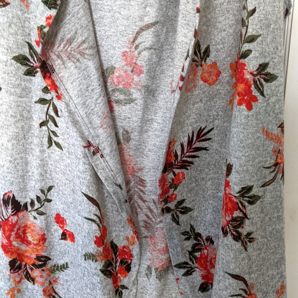 Rouge Collection Floral Cardigan Duster - Picture 2 of 8